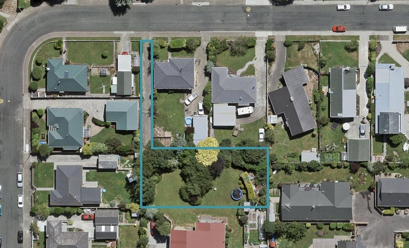 15 Pine Crescent, Hargest, Invercargill - Carousel 1