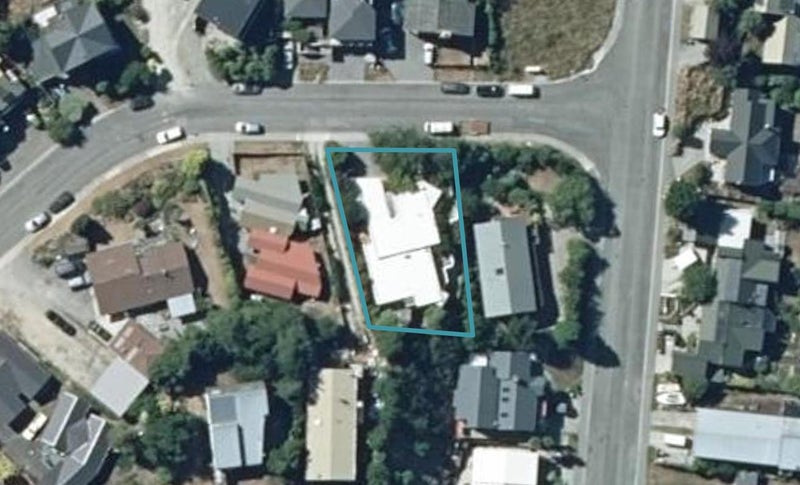 6 Lochy Road, Fernhill, Queenstown - Carousel 1