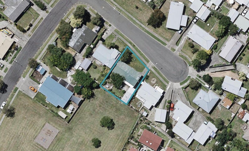 6 Wiltshire Place, Tamatea, Napier - Carousel 1