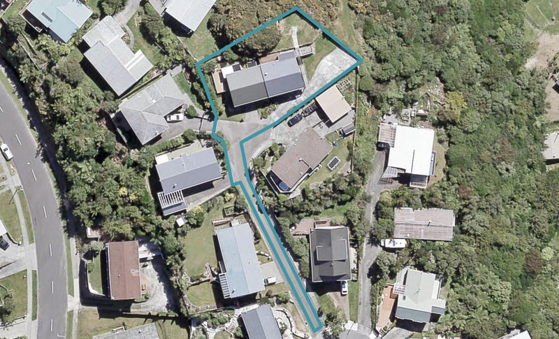 13B Wisteria Grove, Maungaraki, Lower Hutt - Carousel 1