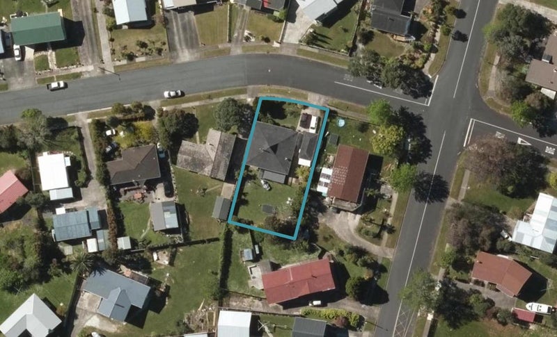 3 West View Crescent, Onerahi, Whangarei - Carousel 1