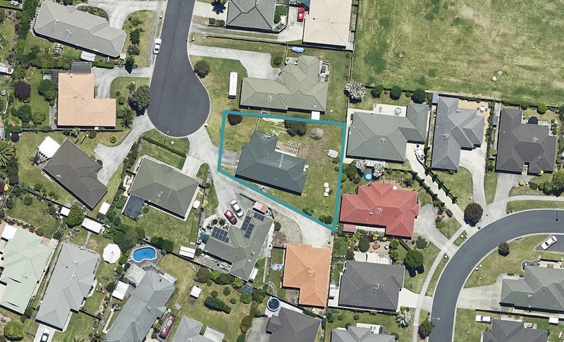36 Ocean Crest, Papamoa Beach, Papamoa - Carousel 1