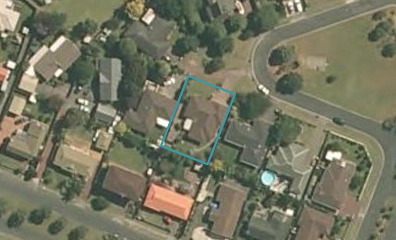 9 Crampton Court, Orewa, Auckland - Carousel 1