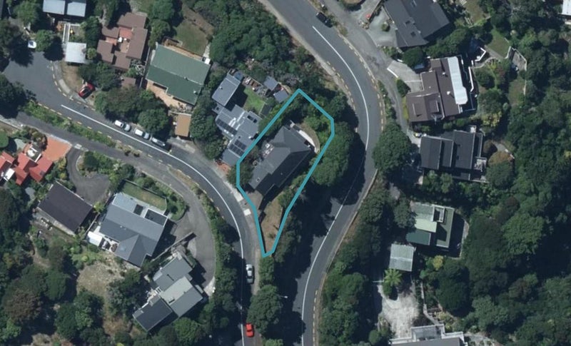 16 Kenef Road, Paremata, Porirua - Carousel 1