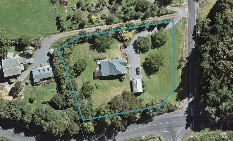 62 Lockwood Road, Papakura - Carousel 1