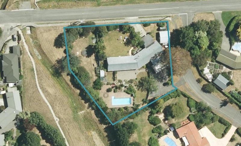 2 Glenhill Drive, Witherlea, Blenheim - Carousel 1
