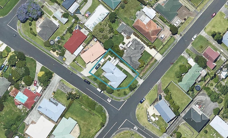 35 Kiteroa Street, Greerton, Tauranga - Carousel 1