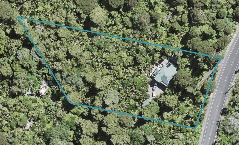 783 West Coast Road, Oratia, Auckland - Carousel 1