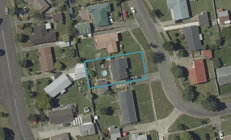 73 Robinson Crescent, Westbrook, Palmerston North - Carousel 1