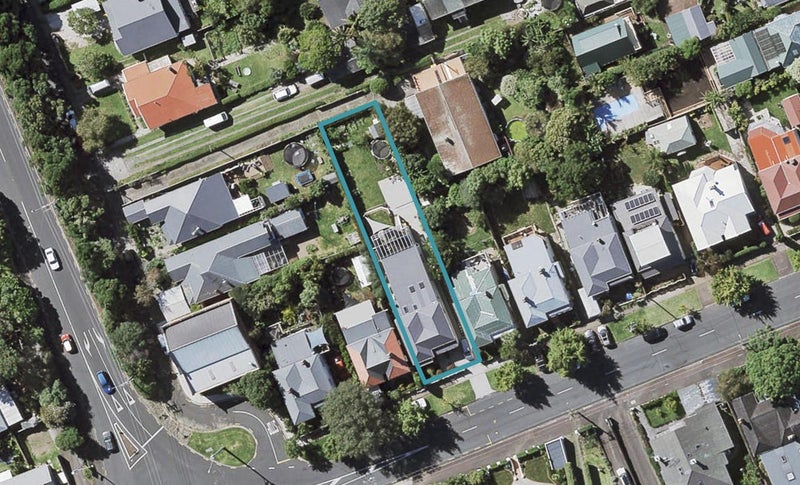 27 Albert Road, Devonport, Auckland - Carousel 1