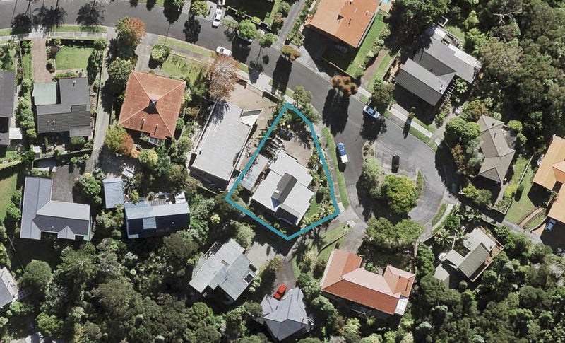 13 Portsea Place, Chatswood, Auckland - Carousel 1