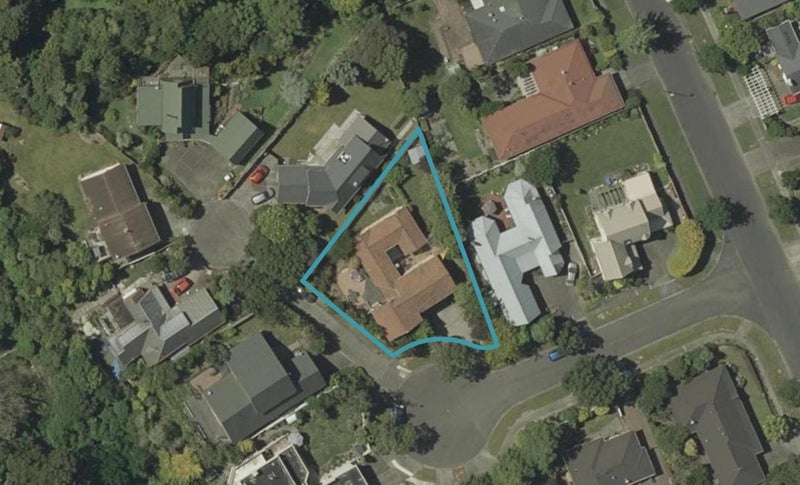 12 Hillgrove Place, Fitzherbert, Palmerston North - Carousel 1