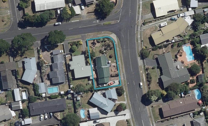 1 Bremworth Avenue, Dinsdale, Hamilton - Carousel 1