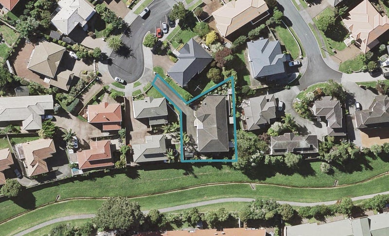 12 Belgate Place, Somerville, Manukau - Carousel 1