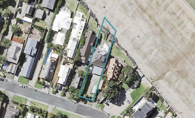 13 Holiday Road, Milford, Auckland - Carousel 1