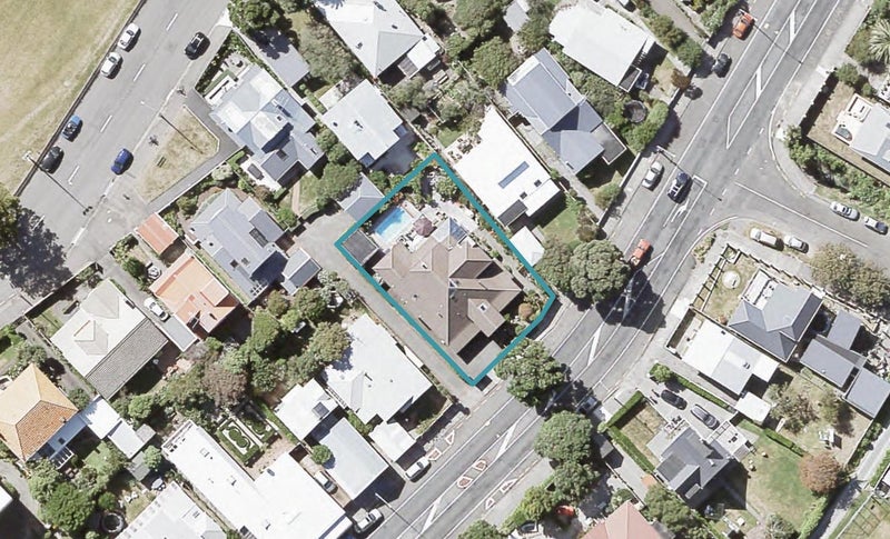 100 Muritai Road, Eastbourne, Lower Hutt - Carousel 1