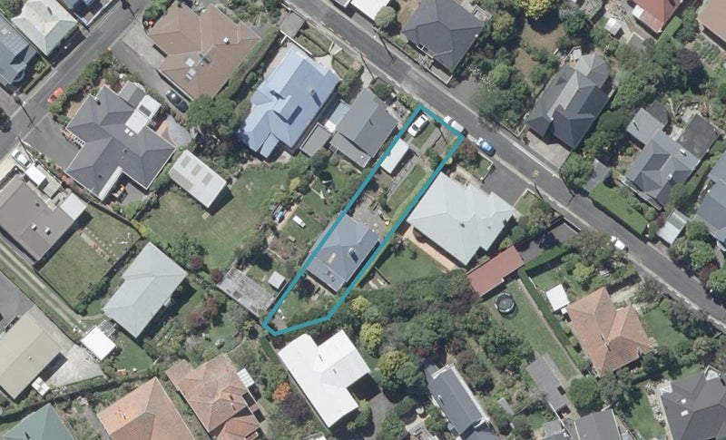 48 Brownville Crescent, Maori Hill, Dunedin - Carousel 1