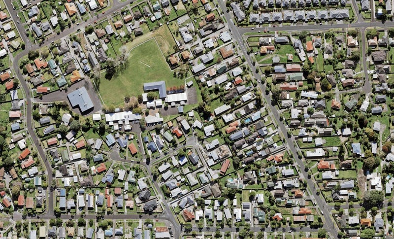 12B Chaucer Place, Blockhouse Bay, Auckland - Carousel 1