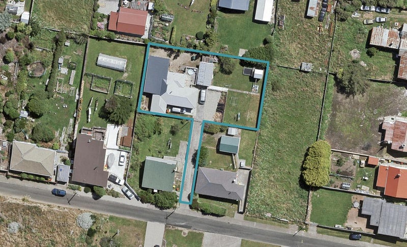 87 Lagan Street, Bluff - Carousel 1
