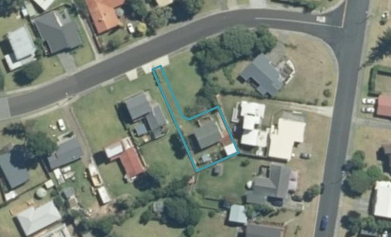 1B Dolphin Drive, Whiritoa, Waihi - Carousel 1