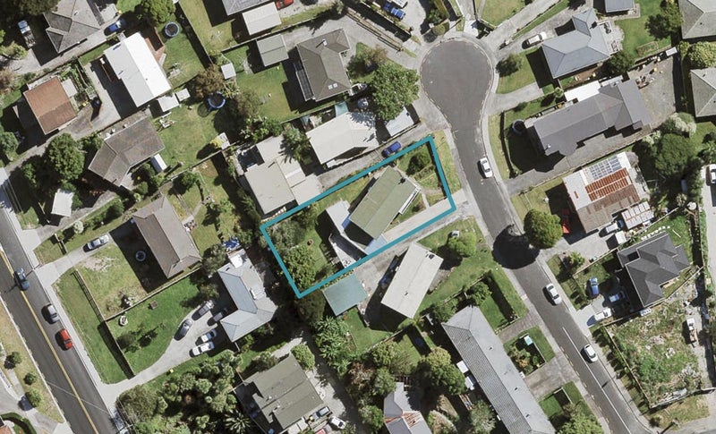 6 Gregg Place, Sunnyvale, Auckland - Carousel 1
