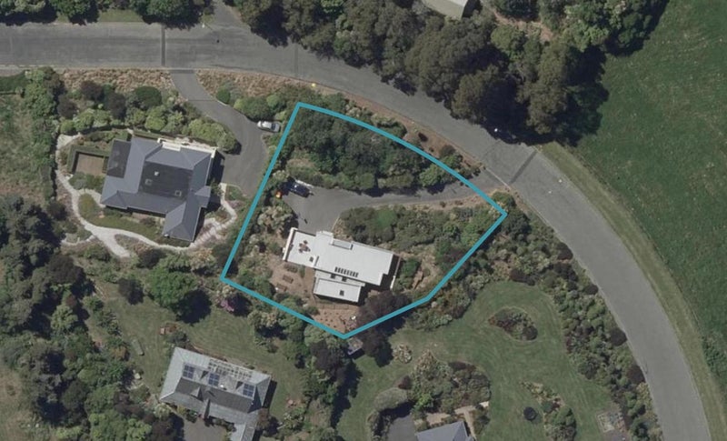 23B Hyndhope Road, Kennedys Bush, Christchurch - Carousel 1