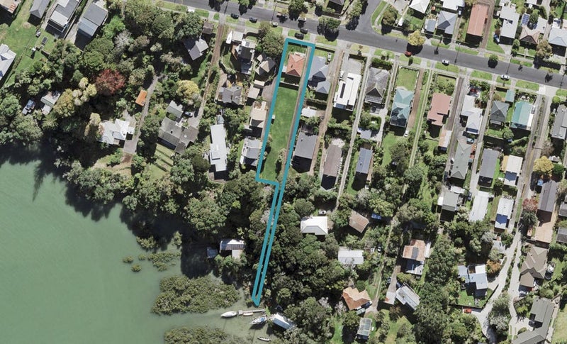 2/37 Beach Haven Road, Beach Haven, Auckland - Carousel 1