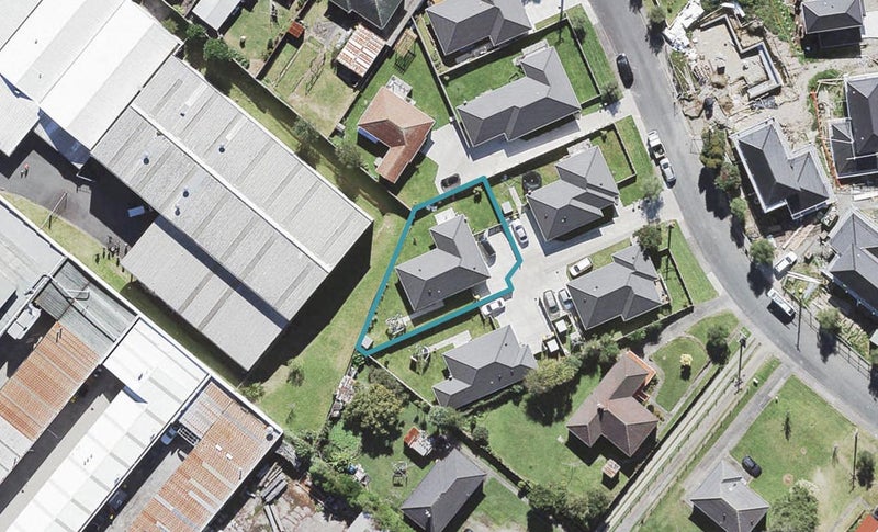 66B Kelman Road, Kelston, Auckland - Carousel 1