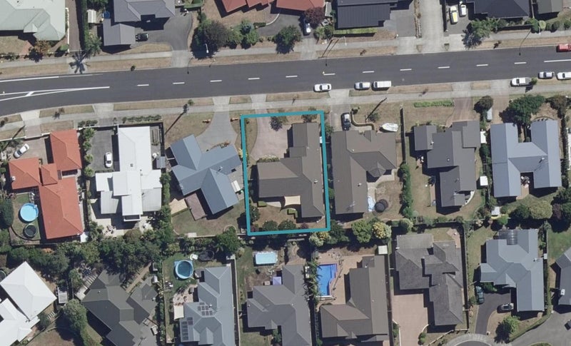 112 Rototuna Road, Rototuna, Hamilton - Carousel 1