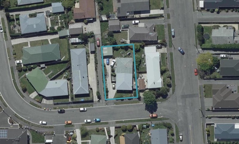 1/2 Arawa Street, Shirley, Christchurch - Carousel 1
