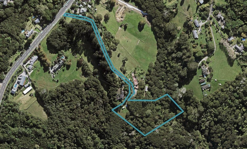 343 Upper Harbour Drive, Greenhithe, Auckland - Carousel 1