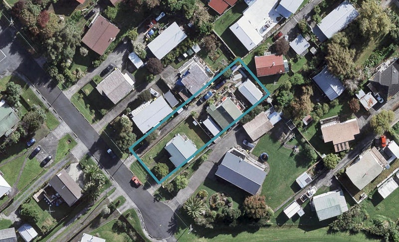 23B Te Moau Avenue, Parakai, Helensville - Carousel 1