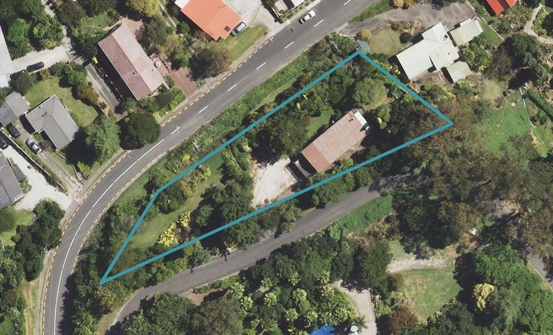 2 Gaddums Hill Road, Outer Kaiti, Gisborne - Carousel 1