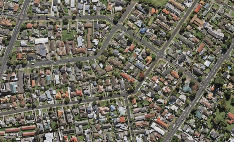 8/27 Wentworth Avenue, Papatoetoe, Auckland - Carousel 1