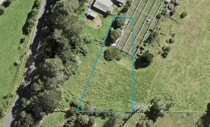 32 Katote Avenue, SWANSON, AUCKLAND - Carousel 1