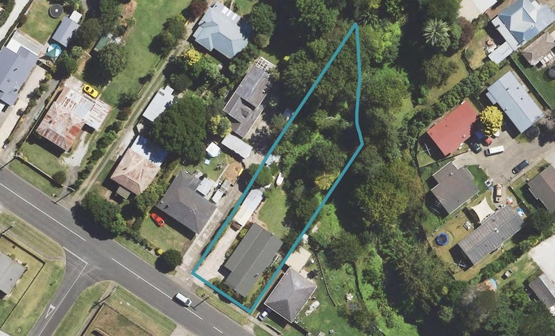 199 Stout Street, Mangapapa, Gisborne - Carousel 1