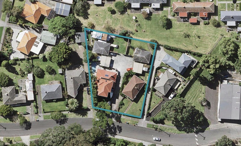 96 Kings Road, Panmure, Auckland - Carousel 1