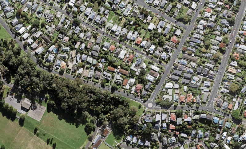 1/77 Western Springs Road, Western Springs, Auckland - Carousel 1