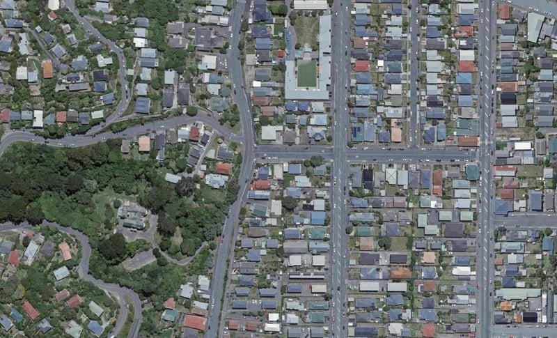 25 Wha Street, Lyall Bay, Wellington - Carousel 1