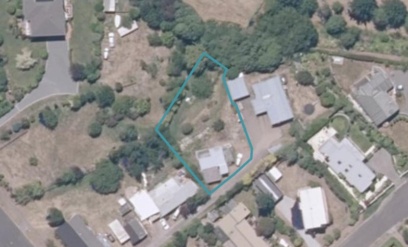 12A Reeves Road, Acacia Bay, Taupo - Carousel 1