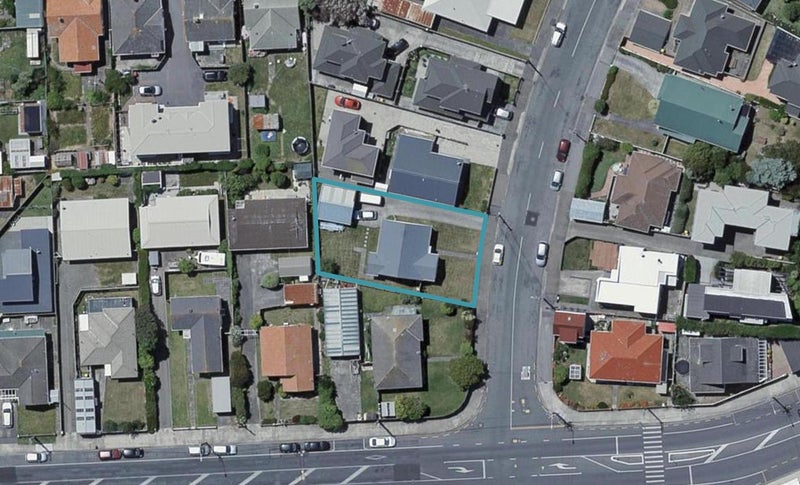 3 The Quadrant, Miramar, Wellington - Carousel 1