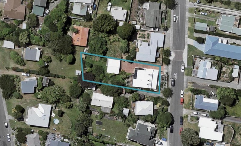 30 Margaret Road, Raumati Beach, Paraparaumu - Carousel 1