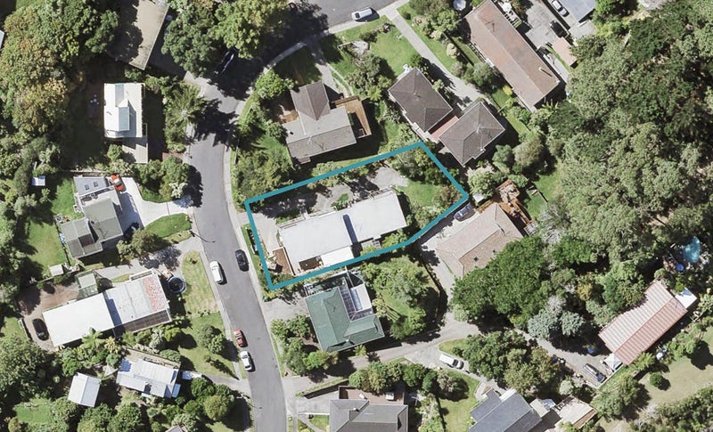 1/16 Malters Place, Browns Bay, Auckland - Carousel 1