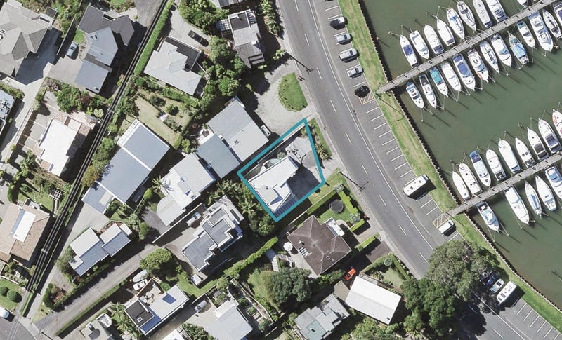 11 Inga Road, Milford, Auckland - Carousel 1
