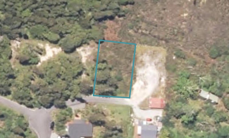 10 Harper Place, Moana, Moana - Carousel 1