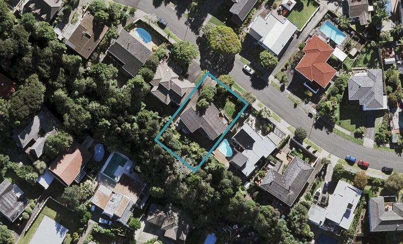 12 Heaton Grove, Chatswood, Auckland - Carousel 1