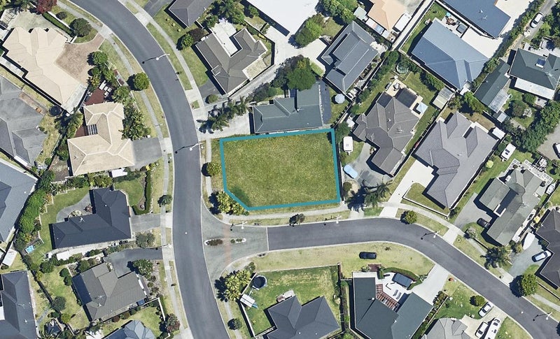 19 Nautilus Drive, Papamoa Beach, Papamoa - Carousel 1