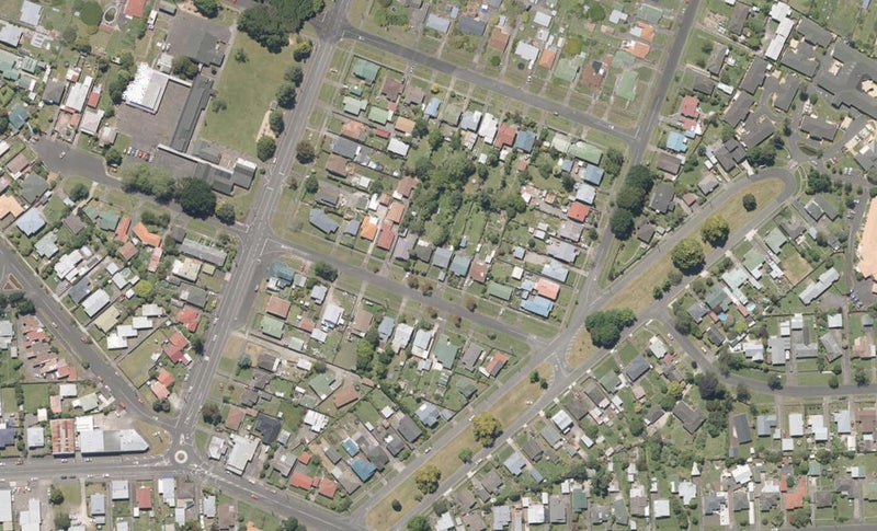 27 Kepa Street, Whanganui East, Whanganui - Carousel 1