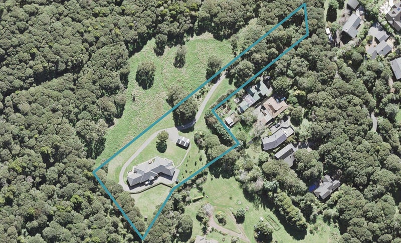 87A Grassmere Road, Henderson Valley, Auckland - Carousel 1