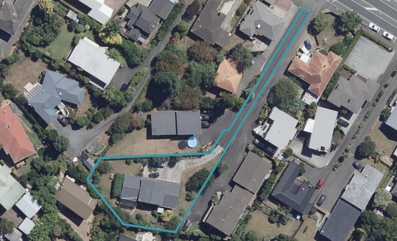 168A Cambridge Road, Hillcrest, Hamilton - Carousel 1
